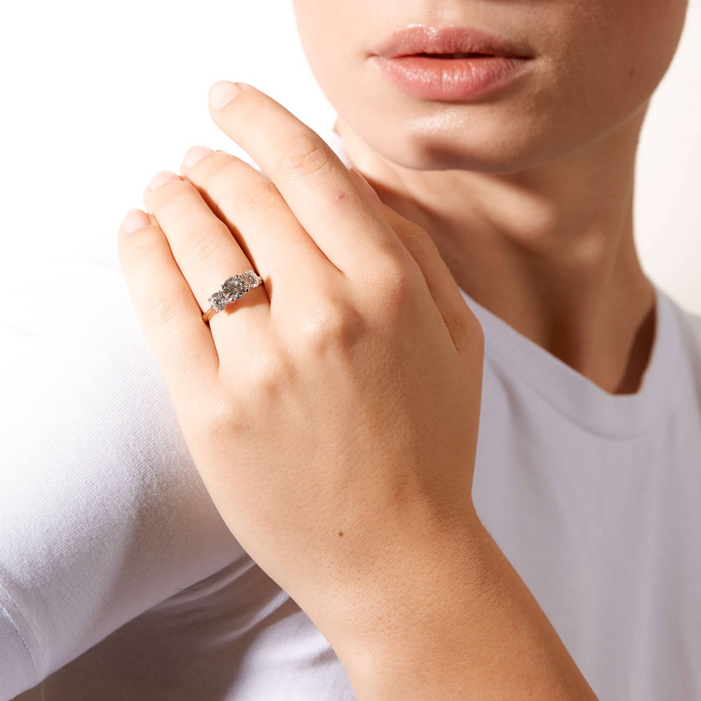Born 18ct Yellow Gold 2ct 3 Stone Round Brilliant Diamond Ring