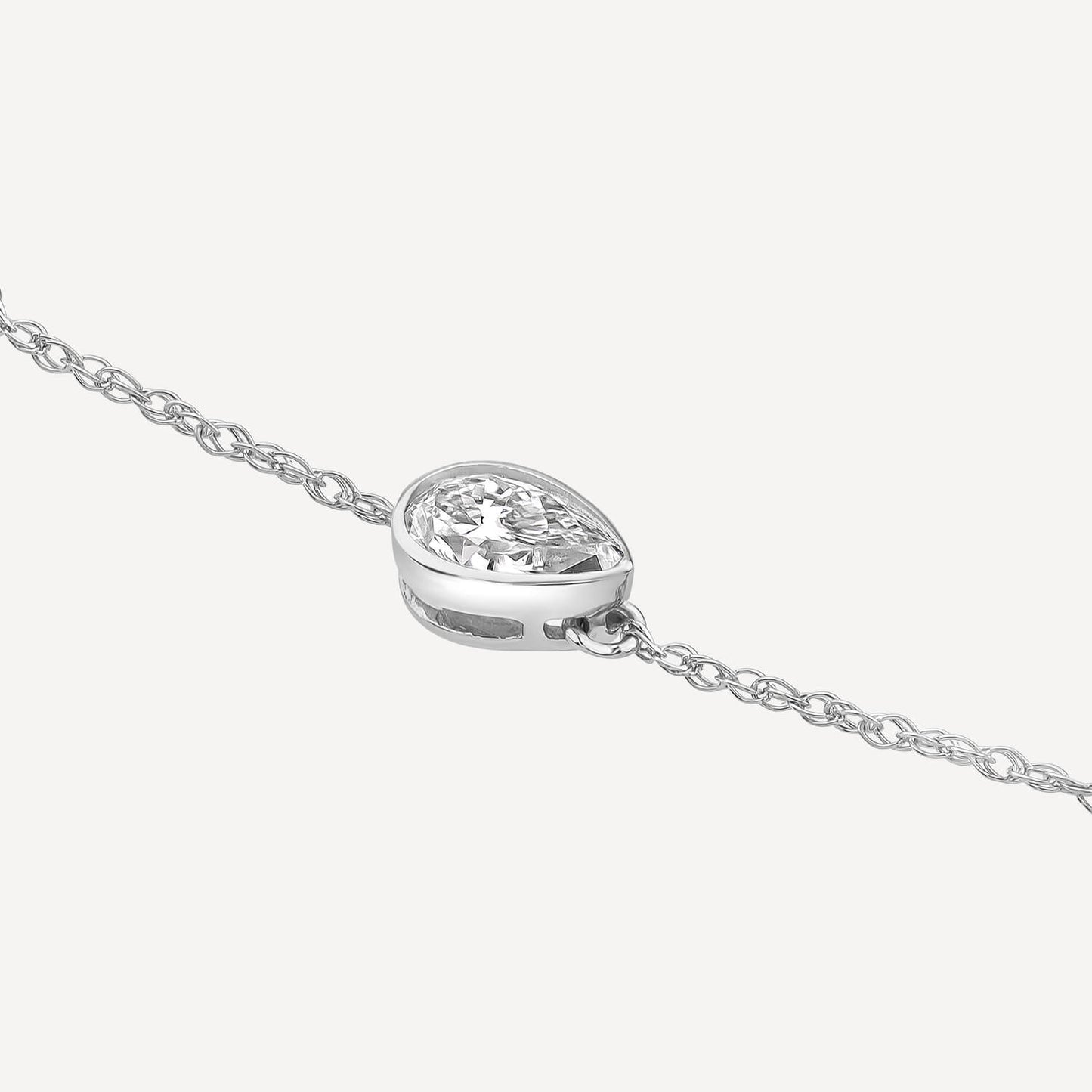 Born Kissed with Diamonds 9ct White Gold Lab Grown 0.20ct Pear Diamond Chain Bracelet