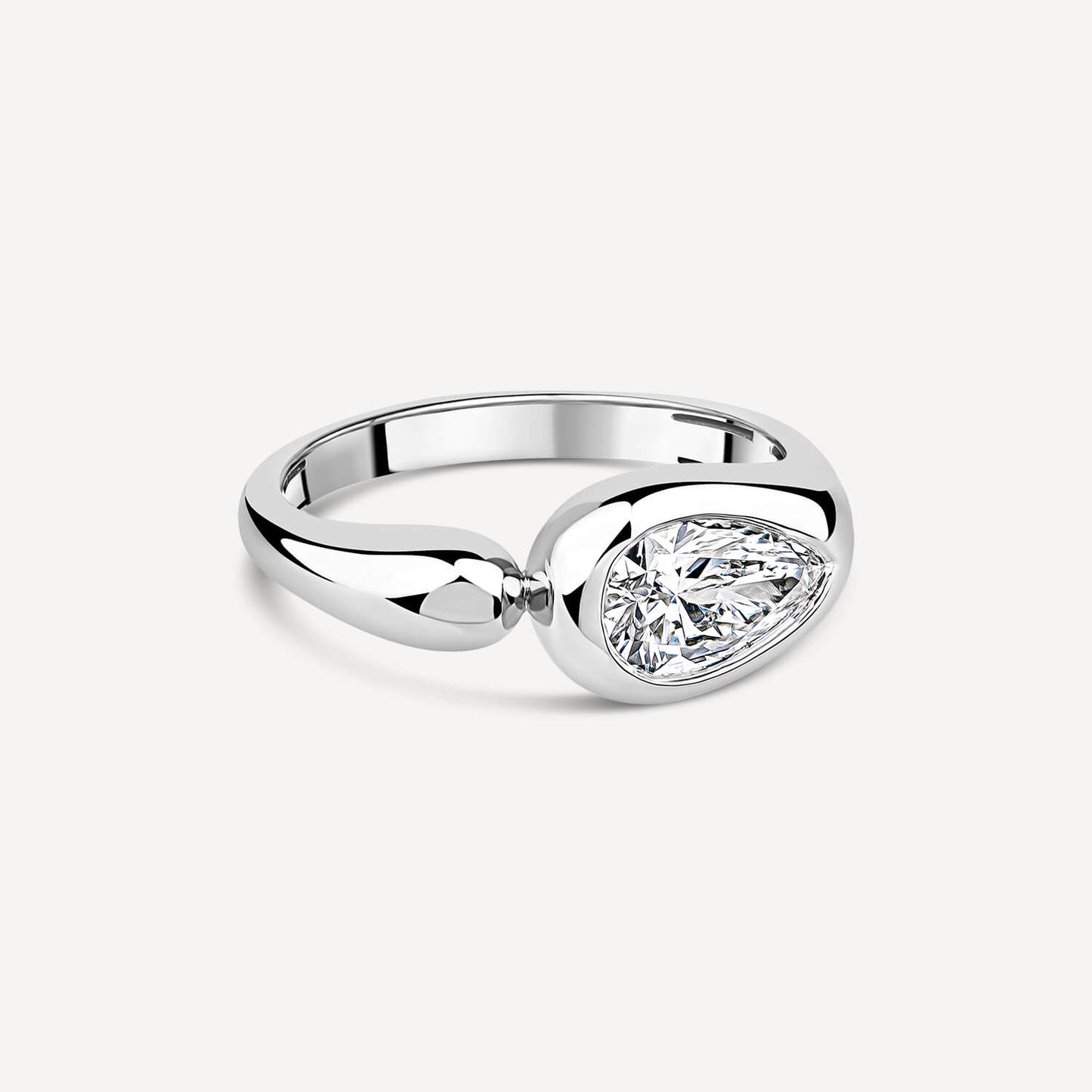 Born Orbit 9ct White Gold Lab Grown 1ct Pear Diamond Ring